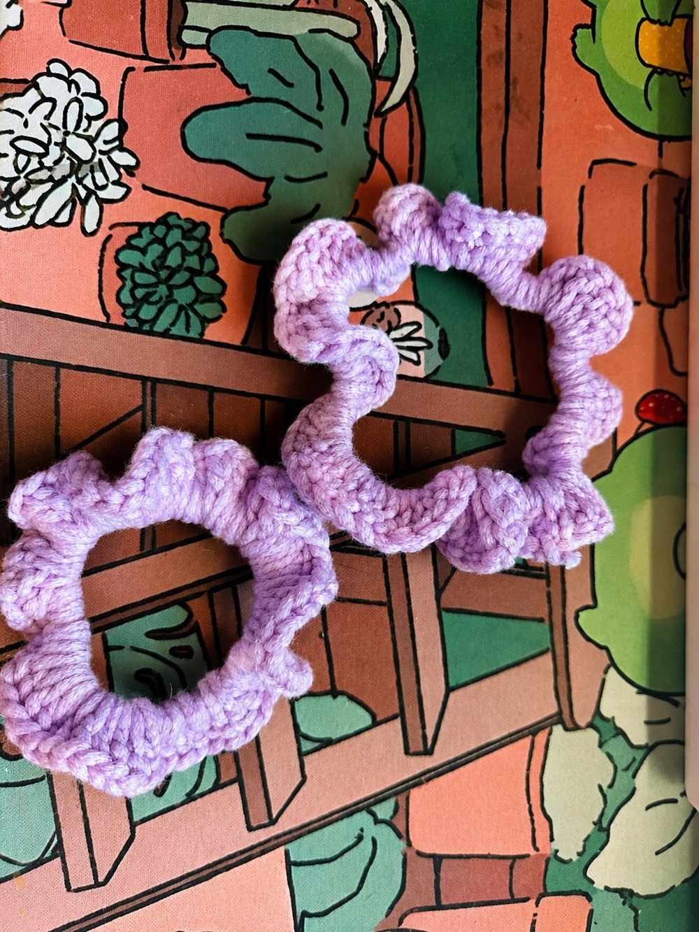 Glow In The Dark Scrunchie